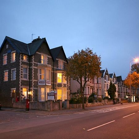 The Avala Guesthouse カーディフ エクステリア 写真